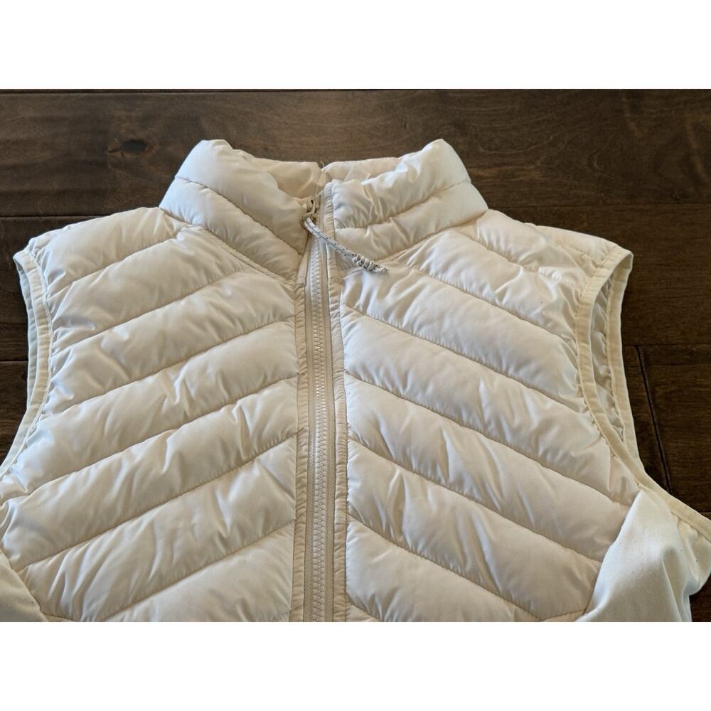 Fabletics Womens White Puffer Full Zip Athletic Outdoor Vest Size M Medium - Picture 5 of 10